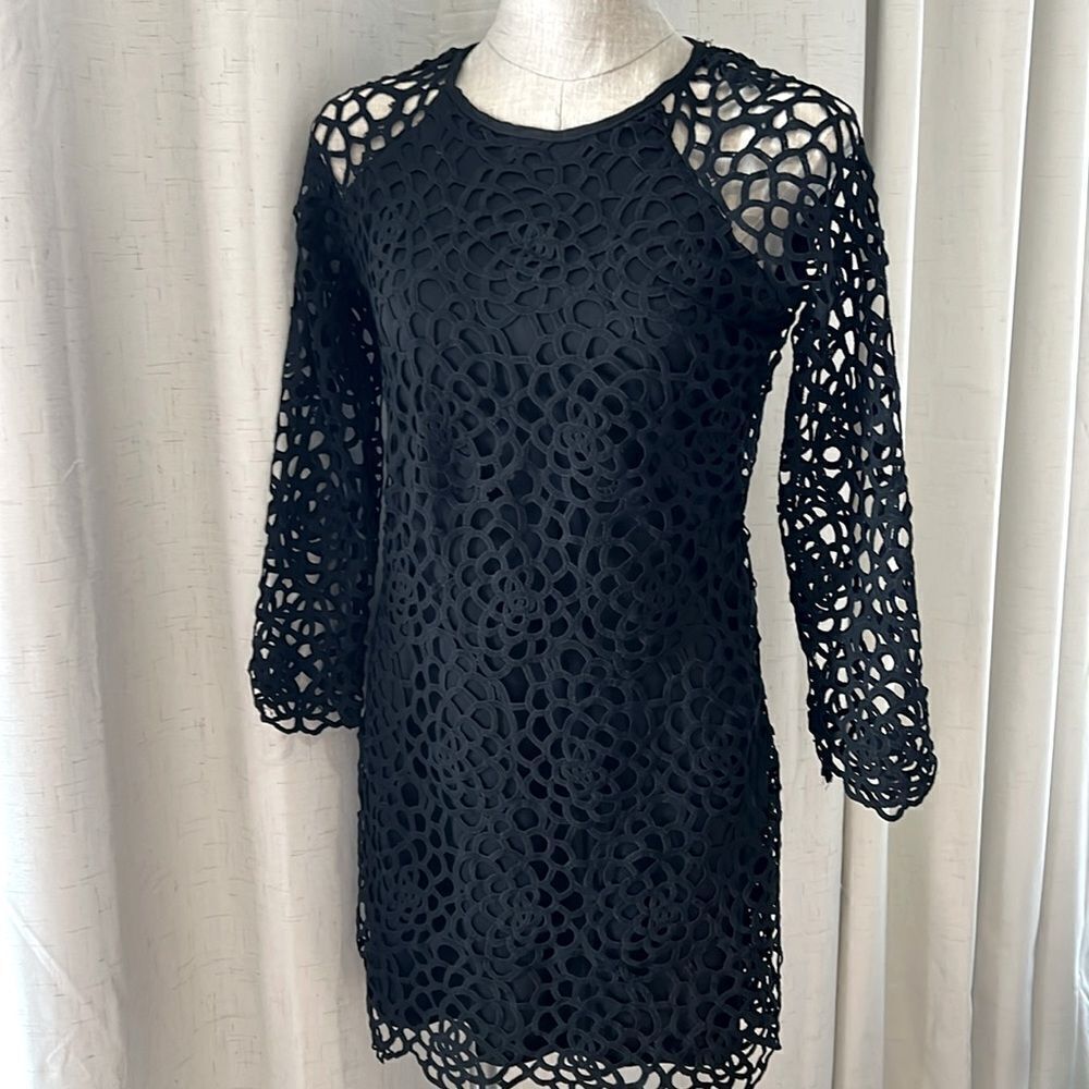 Solitaire Black Cutout Lace Dress Size Small NWT